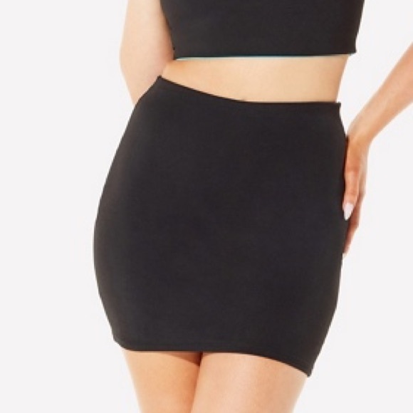 YITTY | Skirts | Yitty Fabletics 6x Iconic Black Highrise Compression ...